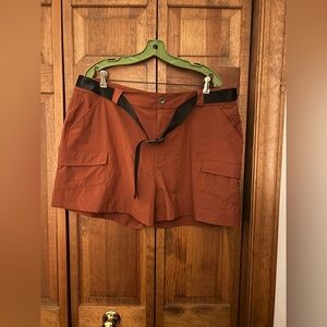 Alder Women's Sporty Outdoorsy Comfy Sz 2X Rust Colored Take a Hike Shorts 2.0